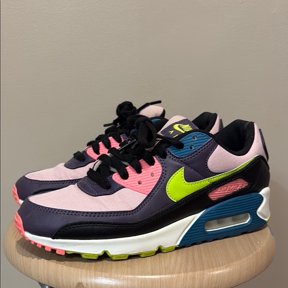 Nike Women's Shoes - Pink, Purple, Neon Green